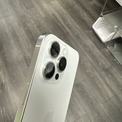 iPhone 13 Pro Unlocked 