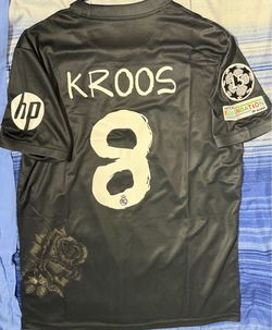Real Madrid Kroos #8 Soccer Jersey