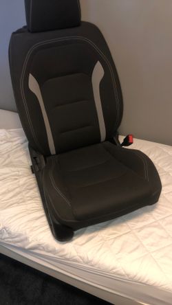 Canaro Ss Seats Clean Only That Little Burn Driver Seat Like New $650 Obo