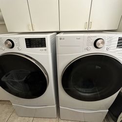 Lg Front Load Steam  Washer And Dryer. 