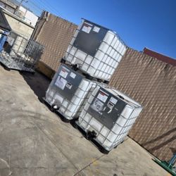 Water Container 275 Gallons Liquid/ Water Caged Transport Tank 