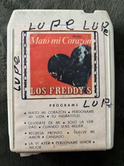 Mató Mi Corazón Con Los Freddy’s 8 Track Tape