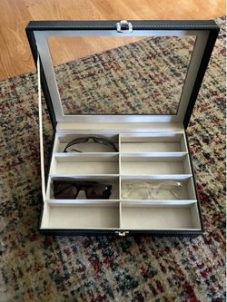 8  -Slot Faux Leather Eyeglass  Display  case  new
