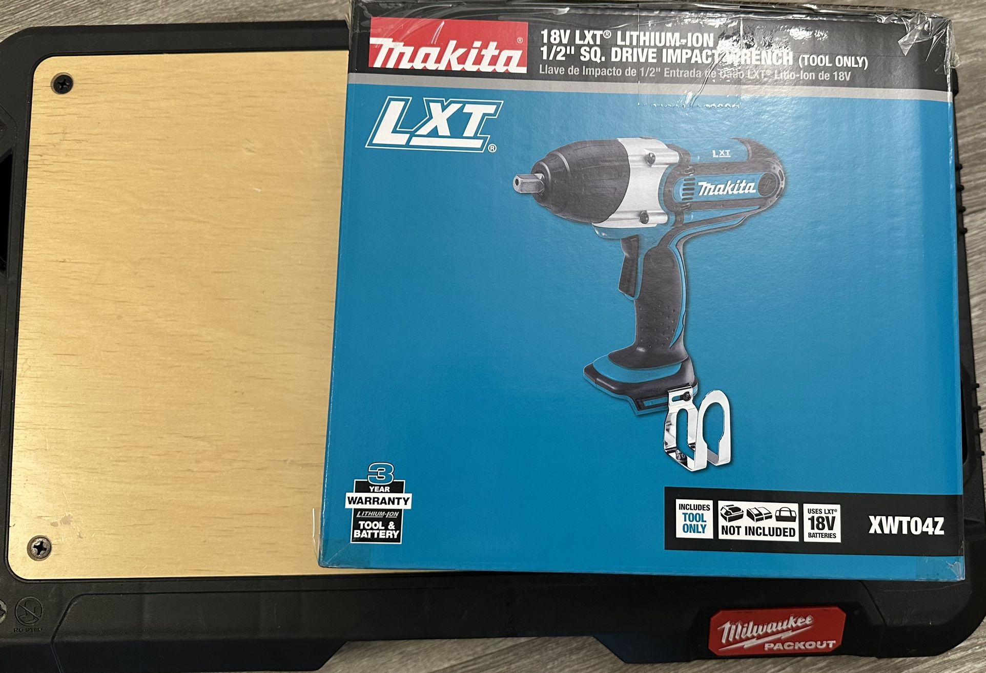 Makita 18v 1/2” Impact Wrench Brushed Motor. New. Tool Only/. Sin Batería. In Box