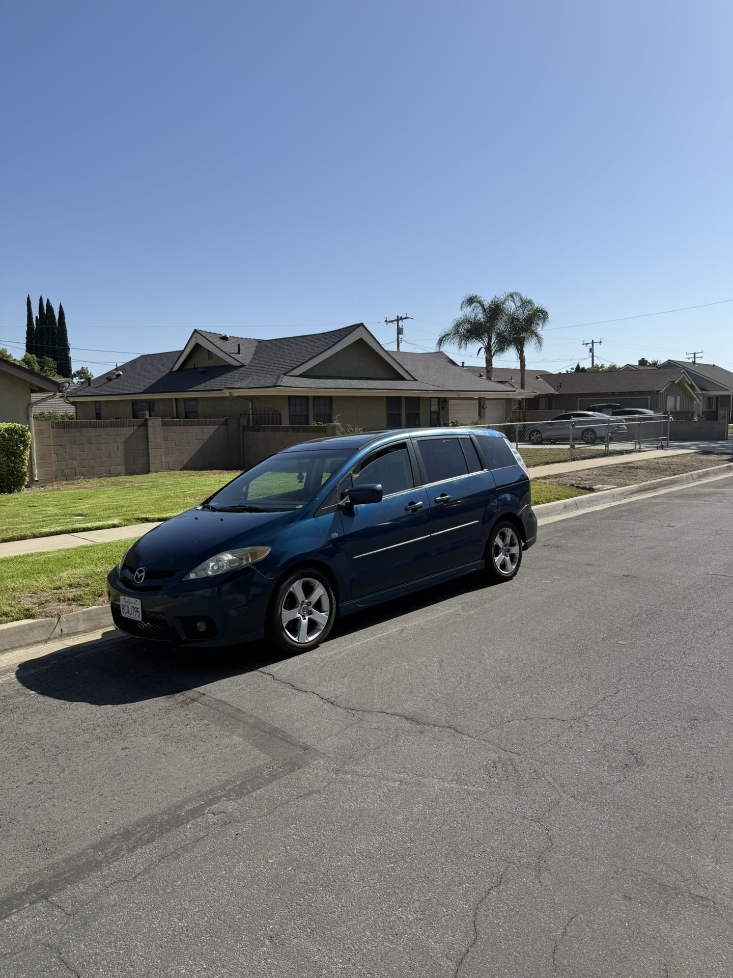 2007 Mazda 5 Minivan