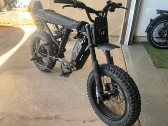 Super73 R Adventure *Willing to negotiate price. Seat will be fixed before bought*