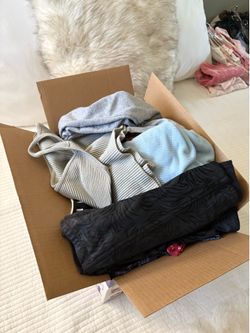 women’s clothes size s