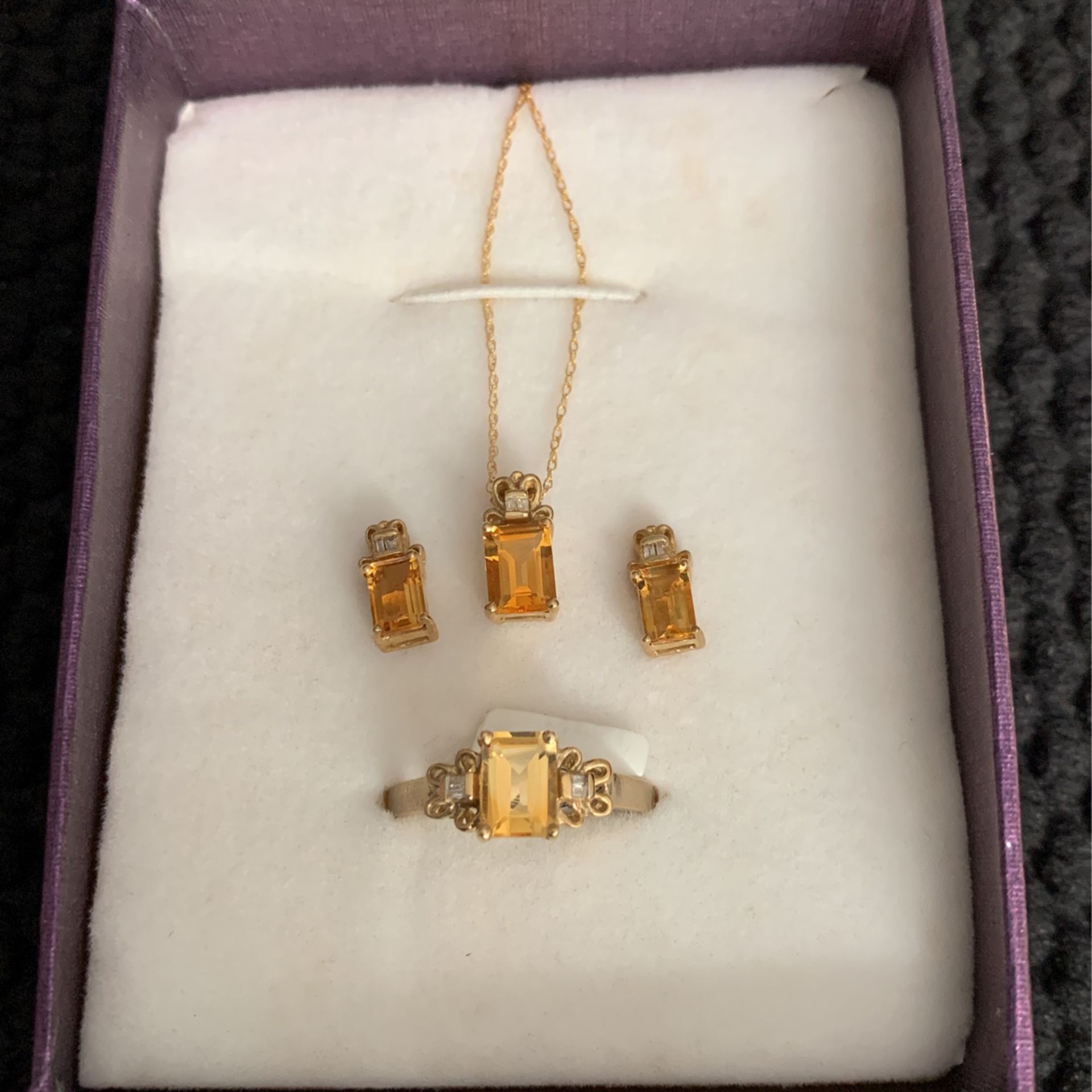 Necklace, Pierced Earrings & Ring Set