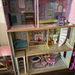 Barbie House 