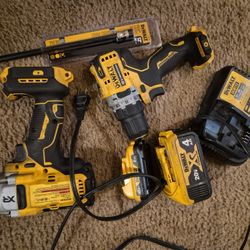 Dewalt Impact Battery Charger