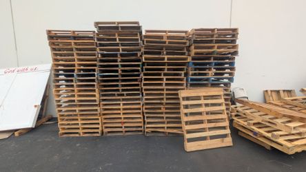 Pallets for sale * discounts * ASAP only for today(Friday) and next Monday