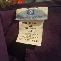 set xl scrubs