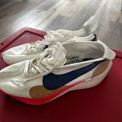 Nike Moon Racer Sz12 $65