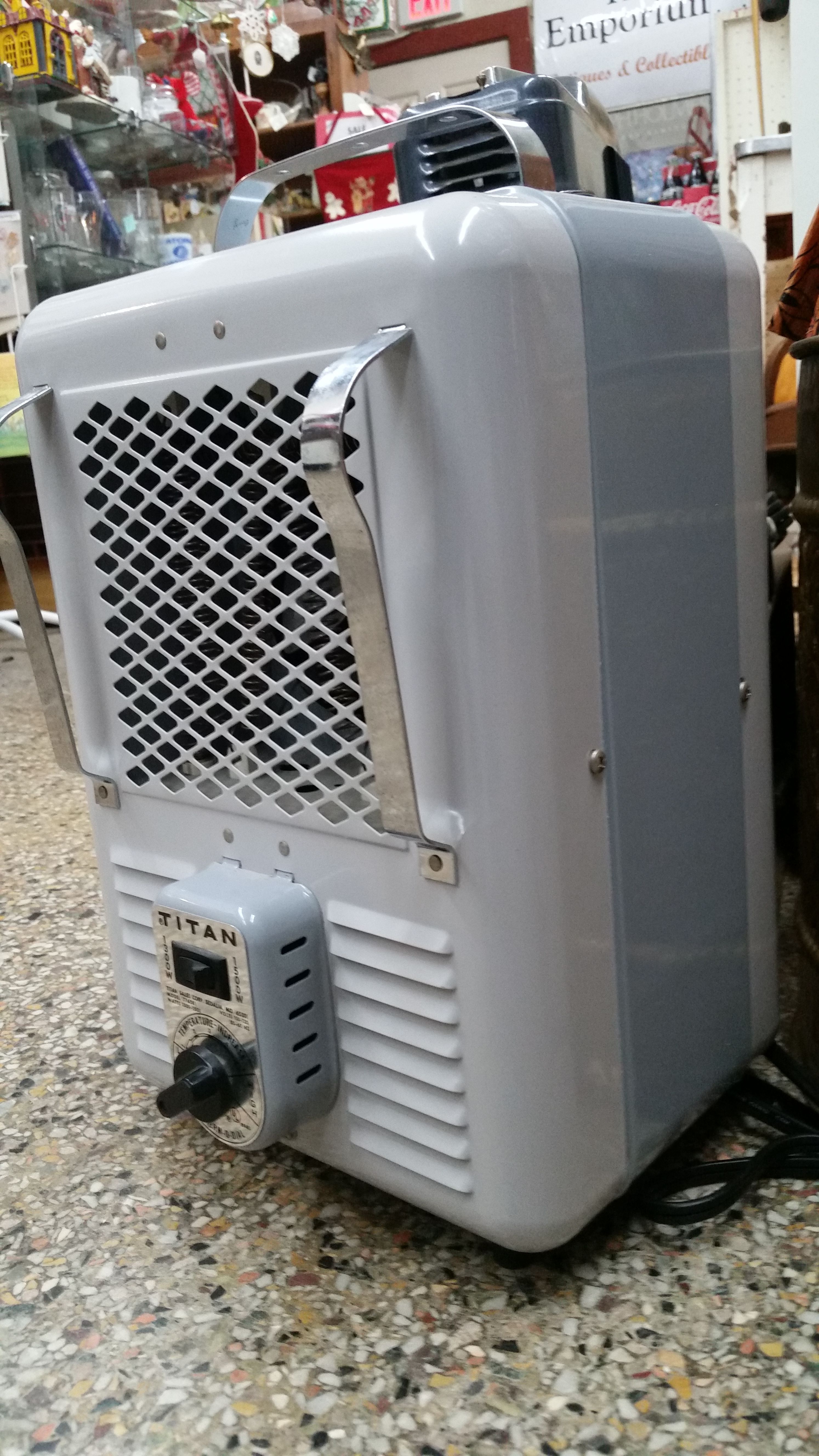 Vintage 1960's Titan Milk-house Utility Space Heater *survivor* like new!  for Sale in Gaithersburg, MD - OfferUp