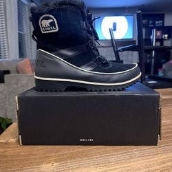 Great Condition Women’s Sorel Boots winter boot. Size 11