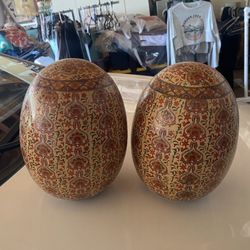  Two Japanese Satsuma egg, possibly from the Mid-20th Century