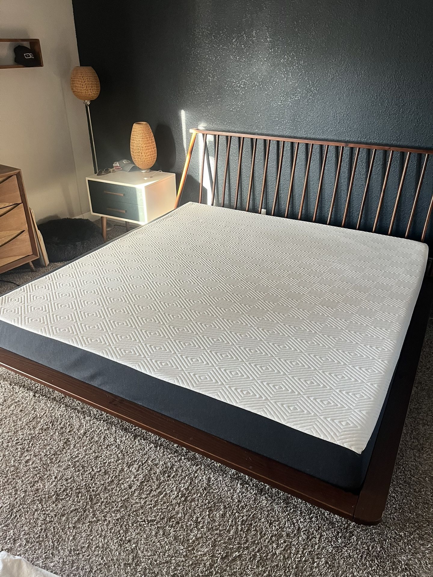 Sealy King Size Memory Foam Mattress