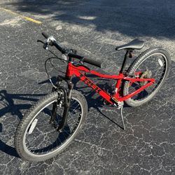 Precaliber Trek Bicycle