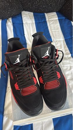 Air Jordan 4 Retro