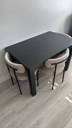 Dining table with chairs