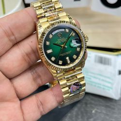 Fashionable classic luxury men's wristwatch - fully automatic mechanical watch