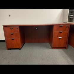 Office Desk With Mobile File Cabinet