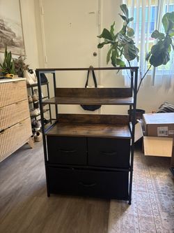Storage Cabinet/Bakers Rack