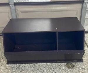 Storage cubby