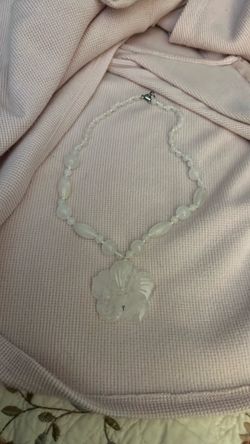 White Beaded Necklace with Flower Pendant
