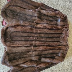 Gorgeous Real Mink Caplette / Mink Coat / Mink Shawl 