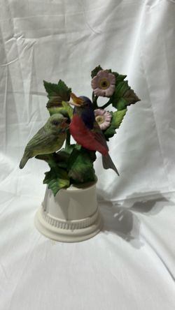 Boehm Limited Edition Nonpareil Buntings 446W Porcelain Bird Figurine