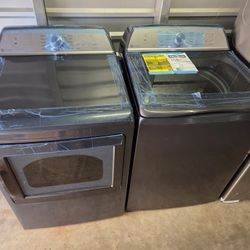 GE Washer And Gas Dryer 