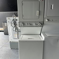 🔹Ge 24w” Stackable Washer & Dryer🔹Comes With 60 DAY WARRANTY 📍5200 E 10TH AVE TAMPA FL 33619📍