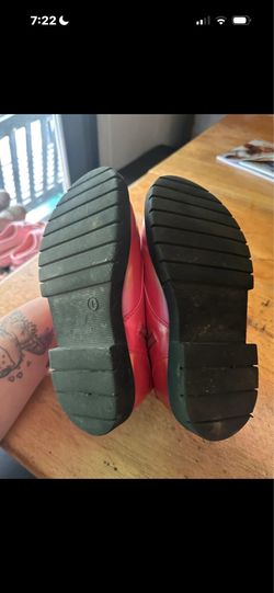 Girls boots