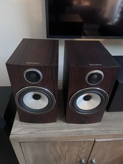 Like New Pair of Bowers & Wilkins 706 S3 Speakers
