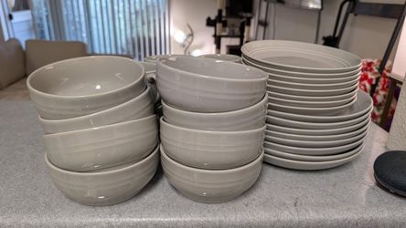 Stoneware Westfield Dishes - 8 Place Settings