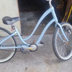 TREK PURE S MEDIUM ALUMINIUM BEACH CRUISER BIKE RIDES GREAT 💯