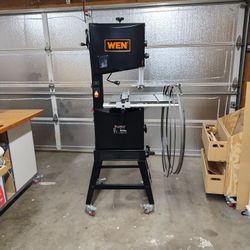 14 Inch WEN Bandsaw.... Great Condition Band Saw With Extras.  OBO