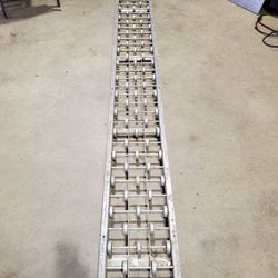 Skate Conveyer
