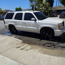 2005 Cadillac Escalade