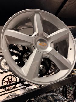 22s wheels tires new 6lug Chevy Gm trucks new