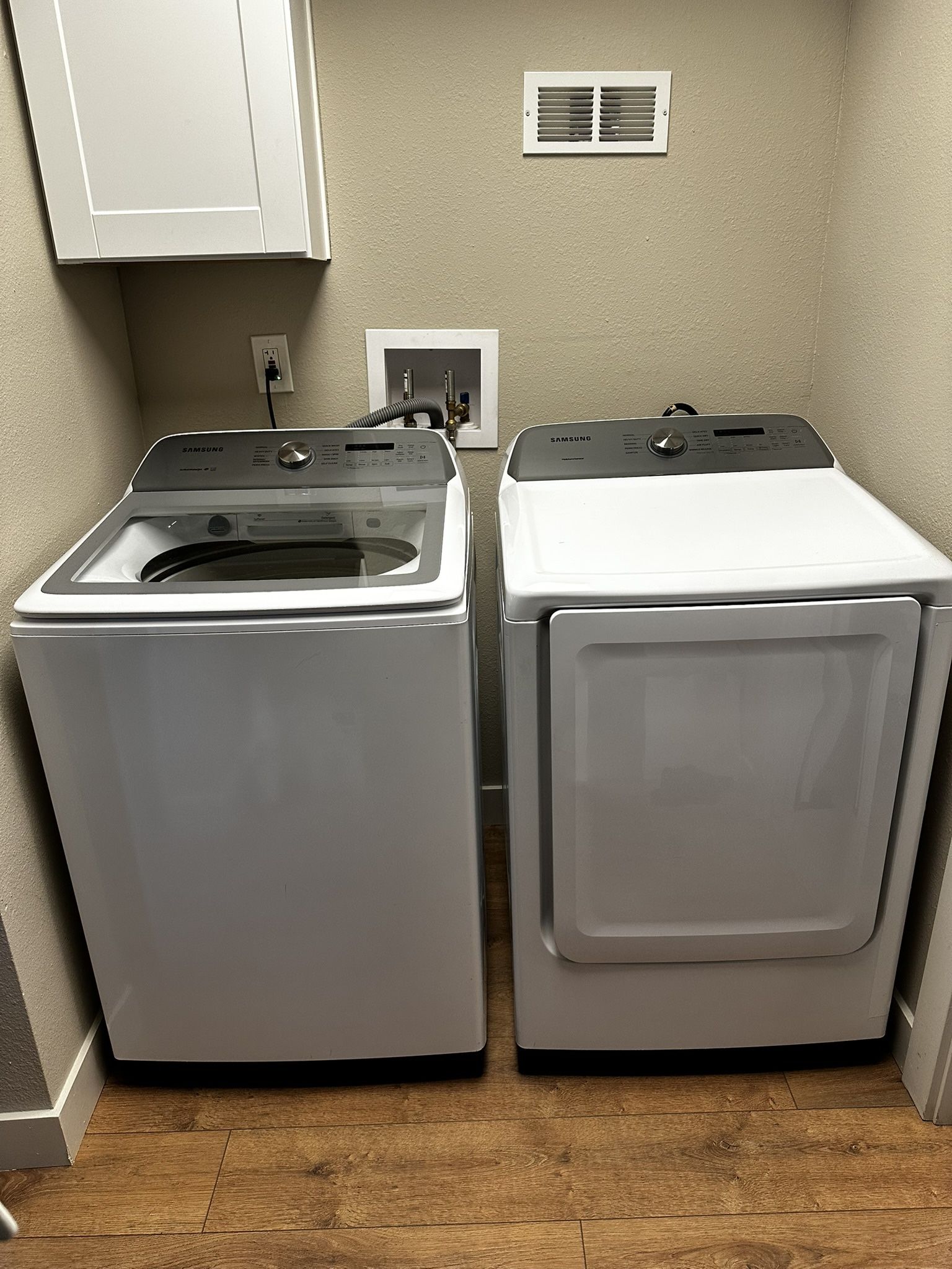 Samsung Washer and dryer