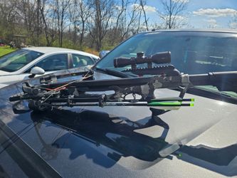 Barnett XP380 Crossbow with cross bolts and other accessories
