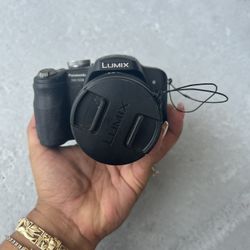 LUMIX High quality Camera 
