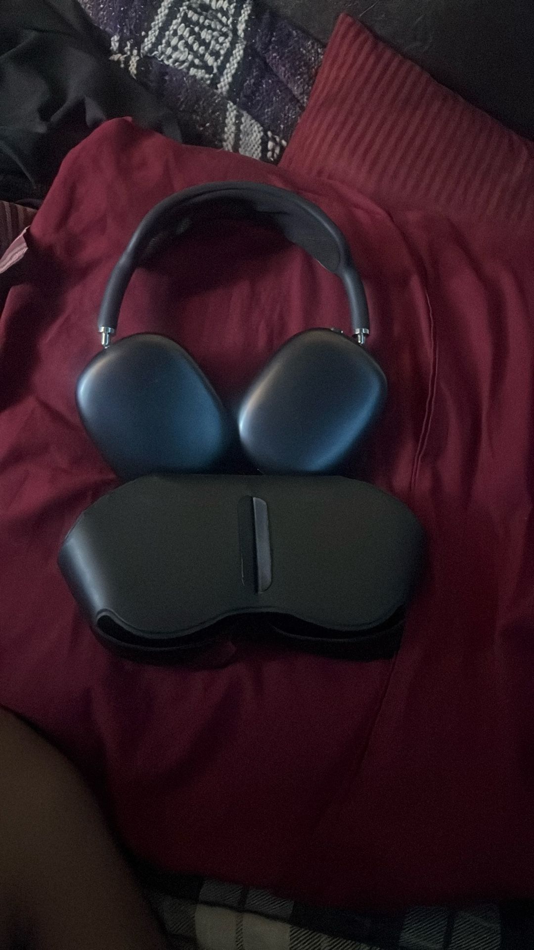 Apple airpod pro max’s 