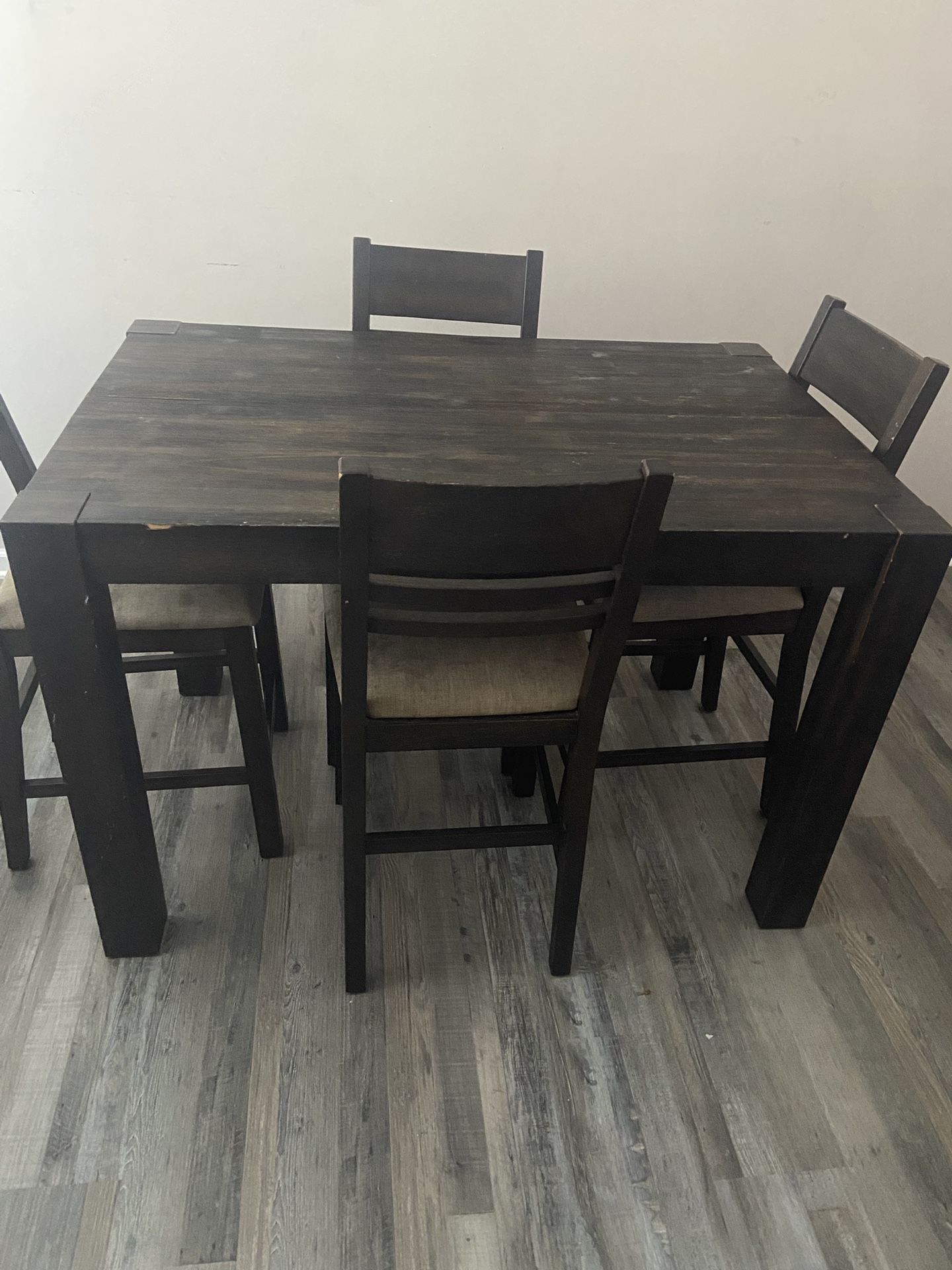 Wooden Table With Chairs And Leaf