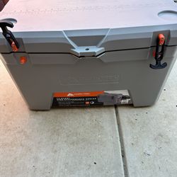 Ozark Trail Outdoor Equipment Camping Cooler 