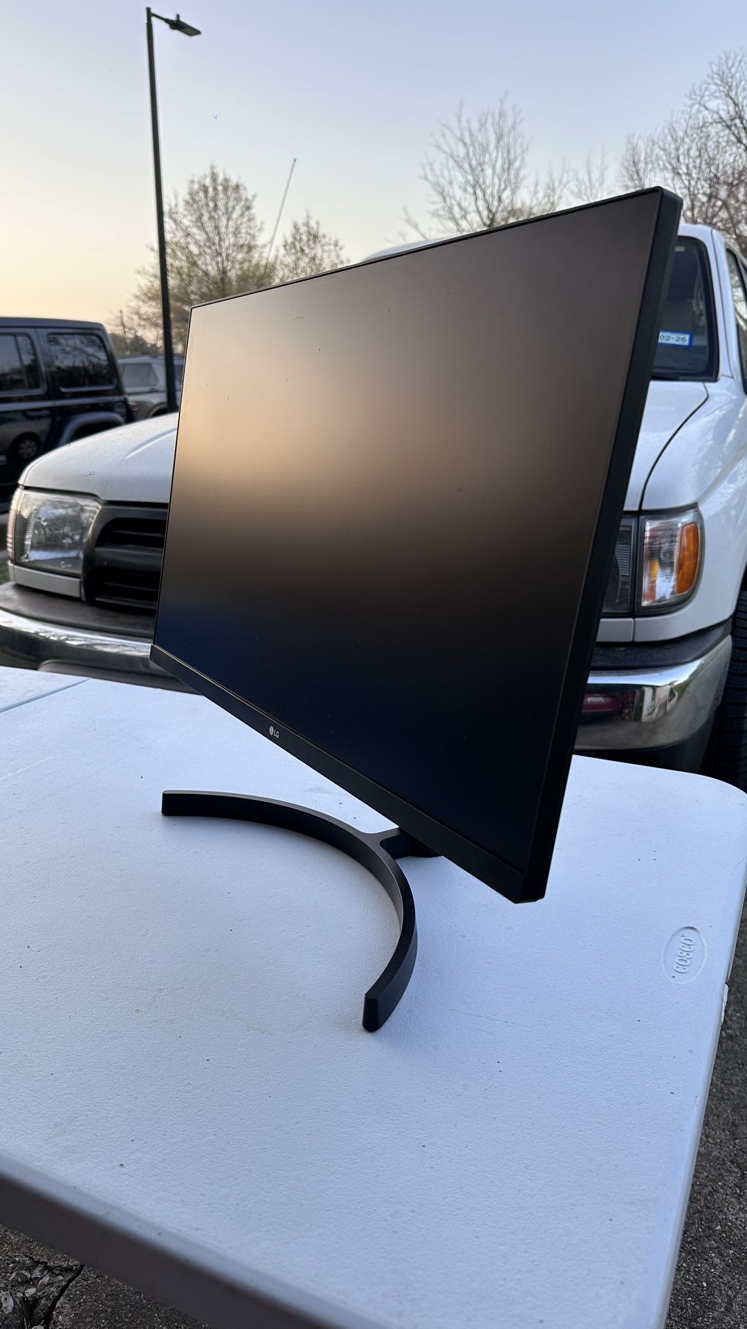 LG 27” QHD Monitor + Mac Mini M1 Bundle – Great Deal!