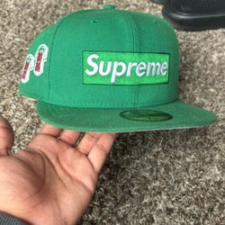 Supreme Hat 