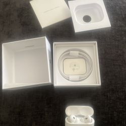 AirPods Pro Second Generation MagSafe 